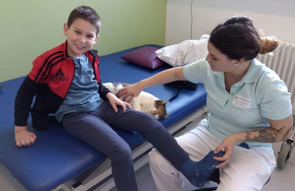 Activitate cu copiii asociației